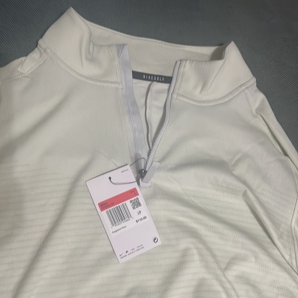Nike Golf quarter zip. size Large. brand new. - Picture 2 of 4